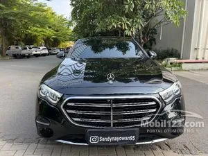 2025 Mercedes-Benz E200 2.0 Exclusive Line Sedan