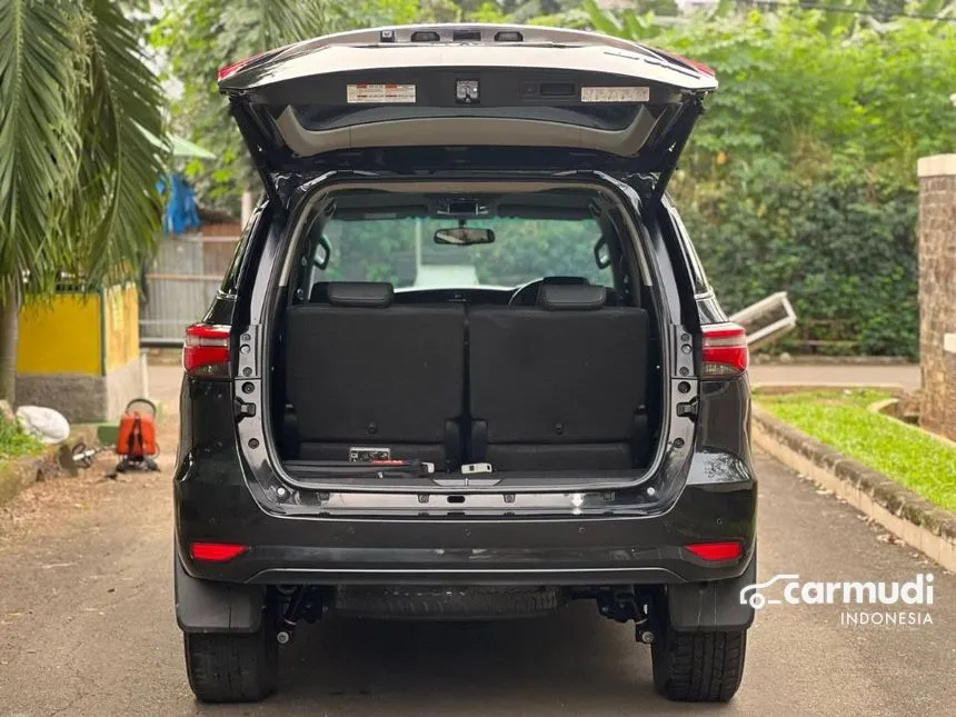2022 Toyota Fortuner VRZ 4X2 SUV