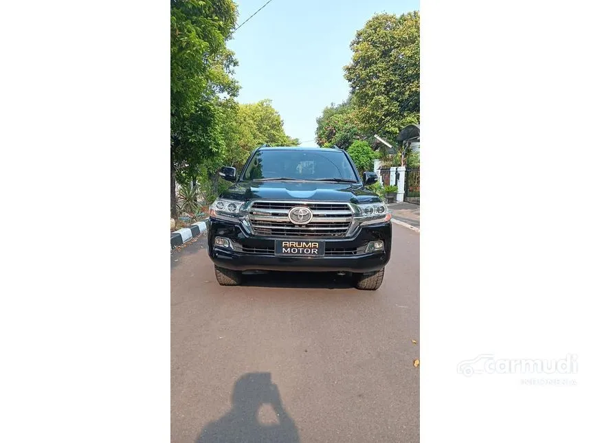 2012 Toyota Land Cruiser Full Spec E VX SUV