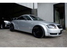 Audi TT MT Coupe Plat D 2000 km30rb asli Full Variasi