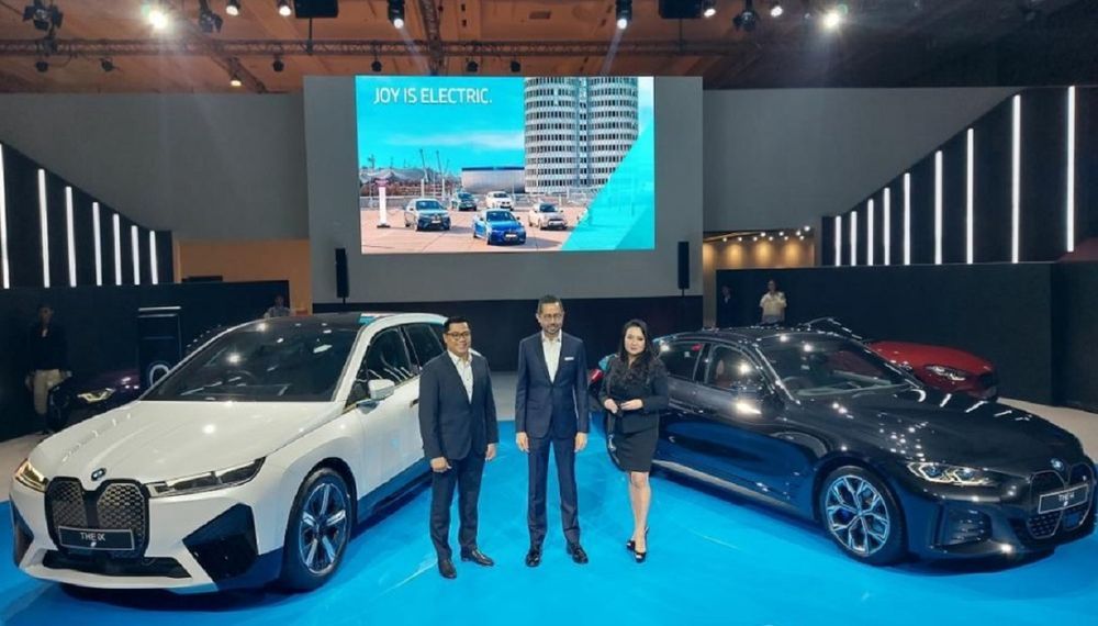 BMW Yakin Masih Akhiri 2022 Sebagai Mobil Mewah Terlaris di Indonesia