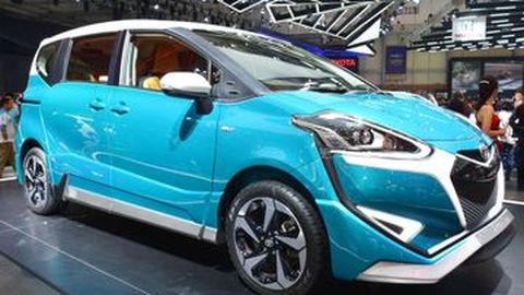 Toyota Indonesia Pamer Sejumlah Mobil Modifikasi