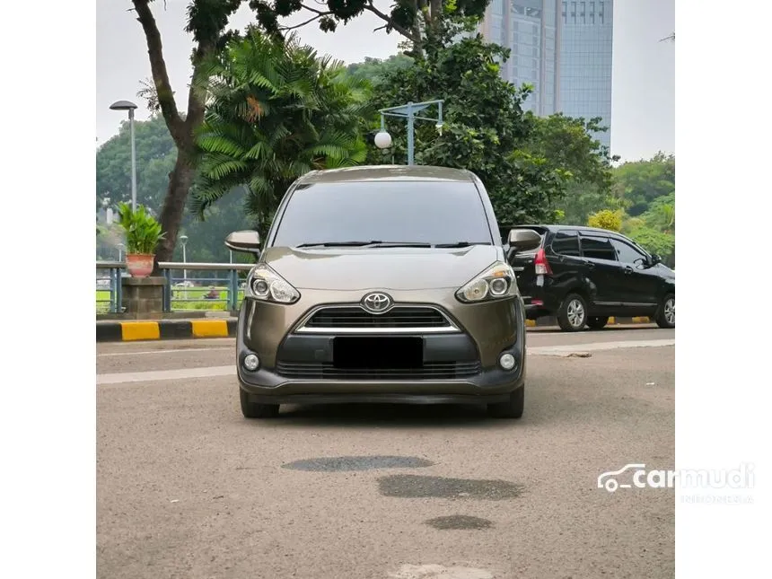 2017 Toyota Sienta V MPV