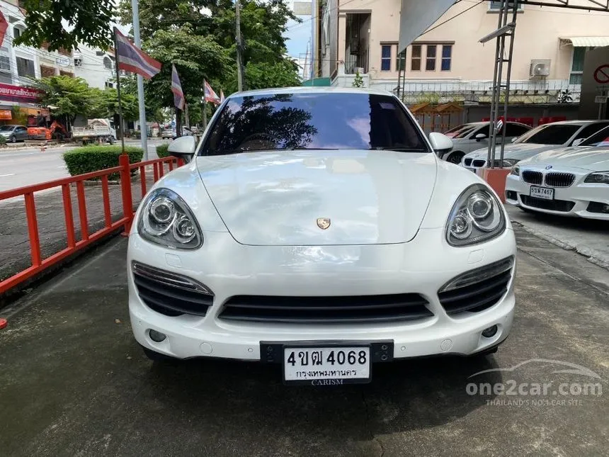 2012 Porsche CAYENNE S Hybrid SUV
