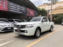 2017 Mitsubishi Triton 2.5 MEGACAB (ปี 14-19) GLX Pickup MT