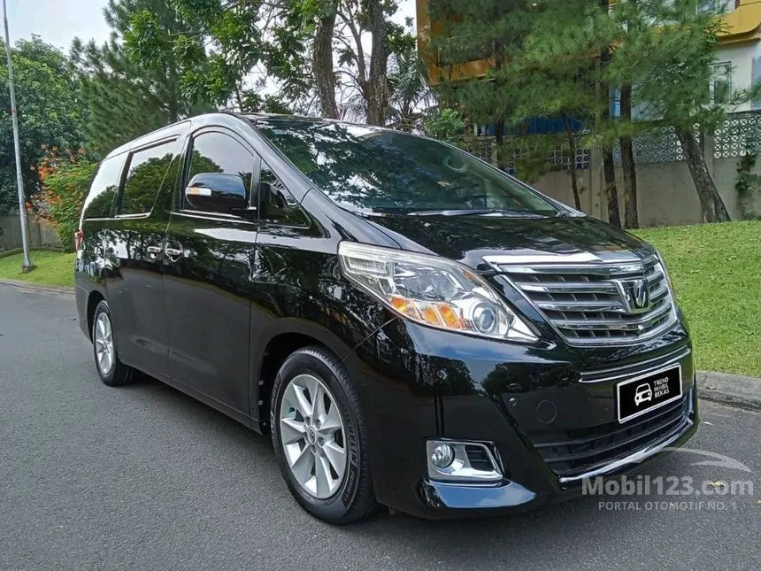 2012 Toyota Alphard G MPV