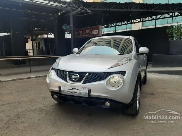 Nissan Juke Mobil Tahun 2011-2012 bekas dijual di 