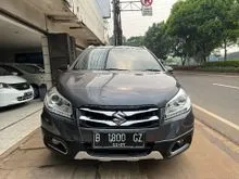 2016 Suzuki SX4 S-Cross 1.5 AKK Hatchback Abu-abu Matic. PROMO KREDIT BCA