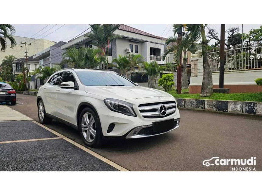 2015 Mercedes-Benz GLA200 Urban SUV