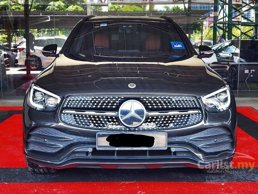 2021 Mercedes-Benz GLC300 4MATIC AMG Line SUV