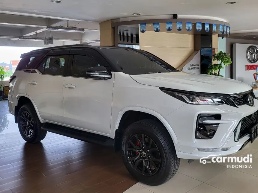 2025 Toyota Fortuner VRZ 4x4 SUV