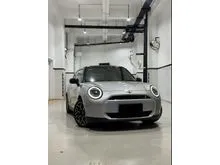 2025 MINI Cooper 0.0 Cooper SE Hatchback