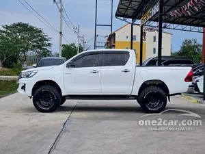 2019 Toyota HILUX REVO 2.4 E Plus Prerunner Double Cab Pickup