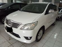 toyota kijang innova g putih 2012 bensin manual