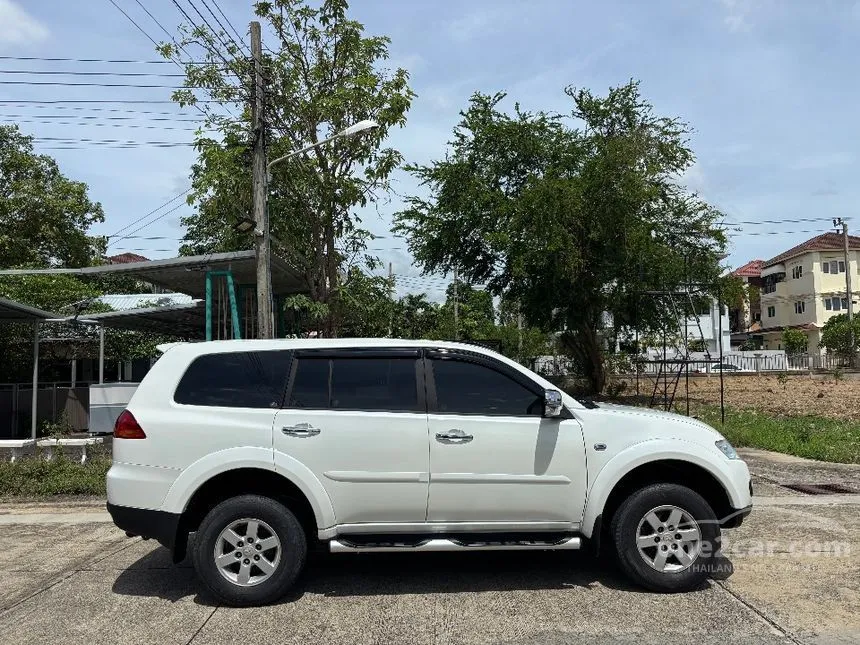 2014 Mitsubishi PAJERO SPORT GT SUV