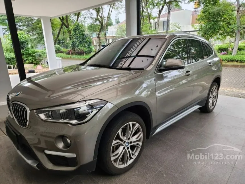 Jual Mobil BMW X1 2019 sDrive18i xLine 1.5 di Banten Automatic SUV Silver Rp 465.000.000