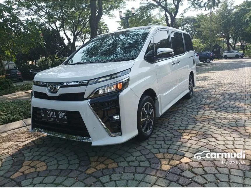 2020 Toyota Voxy Wagon