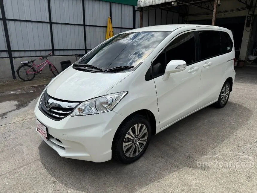 2015 Honda FREED E Wagon