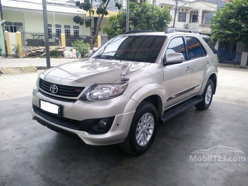 Jual Mobil  Toyota  Fortuner  2009 G TRD 2 5 di DKI Jakarta 