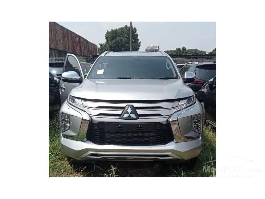 Jual Mobil Mitsubishi Pajero Sport 2024 Dakar 2.4 di Jawa Barat Automatic SUV Silver Rp 508.000.000