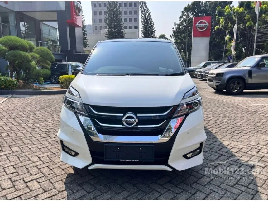 Jual Mobil Nissan Serena 2024 Highway Star 2.0 di DKI Jakarta Automatic MPV Putih Rp 550.000.000