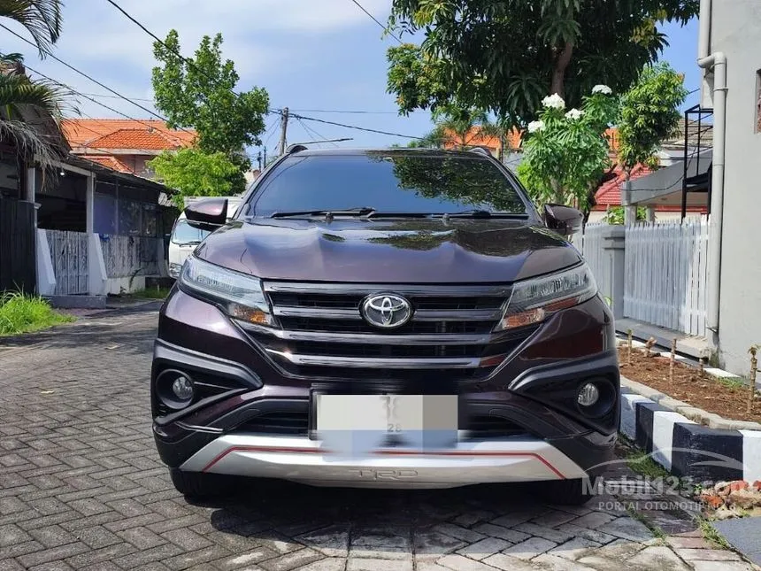 Jual Mobil Toyota Rush 2018 TRD Sportivo 1.5 di Jawa Timur Automatic SUV Ungu Rp 208.000.001