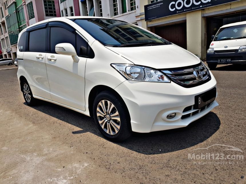 Honda freed габариты кузова