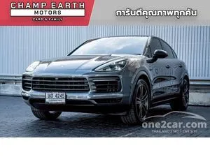 2022 Porsche CAYENNE 3.0 E-Hybrid Coupe SUV