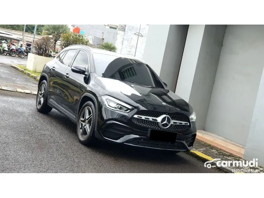 2022 Mercedes-Benz GLA200 AMG Line SUV