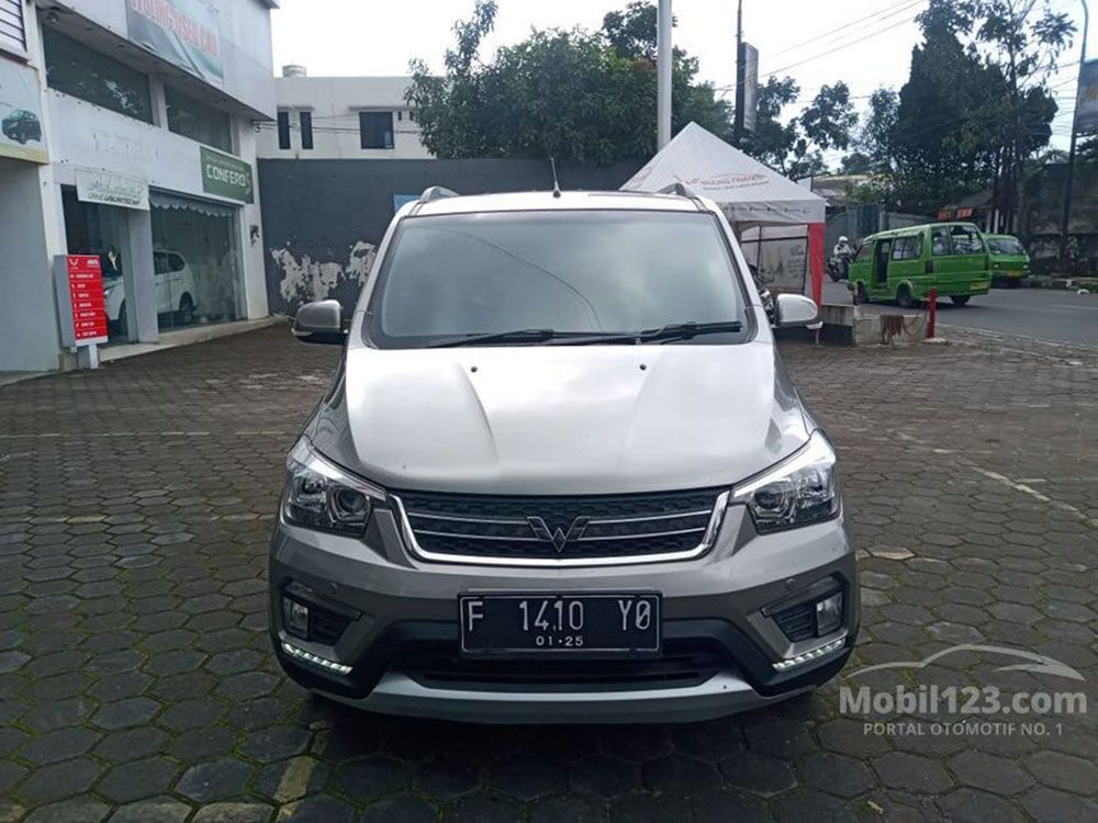 Wuling Confero S 2019 Bekas, Tahun Muda Harga Menggoda