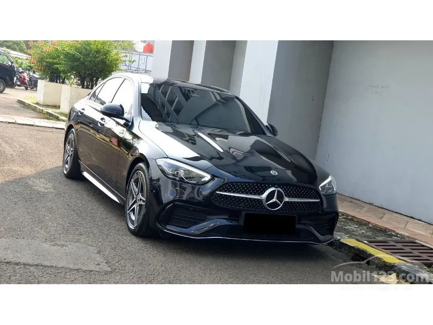 2023 Mercedes-Benz C300 AMG Line Sedan