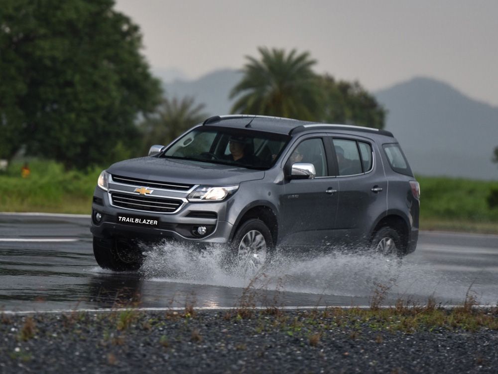5 Tips Mengemudi di Musim Hujan dari Chevrolet