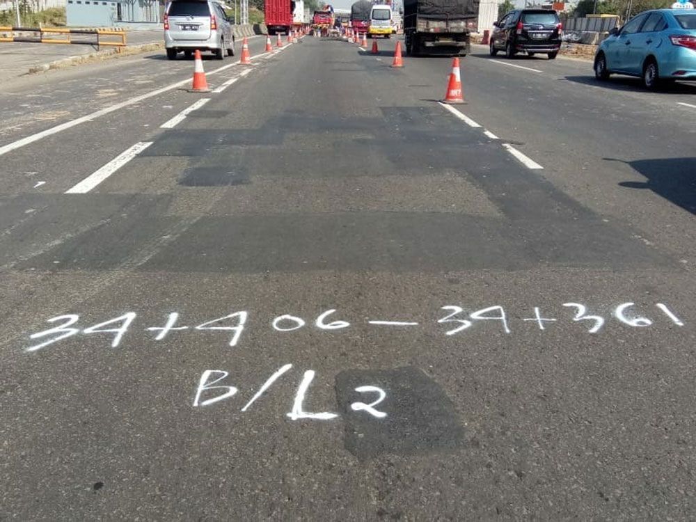 Jalan Tol Jakarta-Cikampek Kembali Diperbaiki