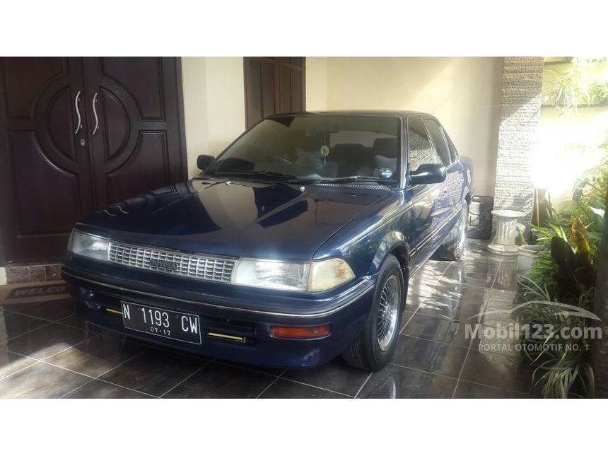 Jual Mobil Toyota Corolla 1990 1.6 di Jawa Timur Manual 