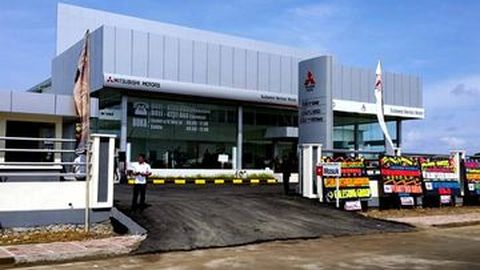 Mitsubishi Fuso Buka Dealer ke-254 di Makassar