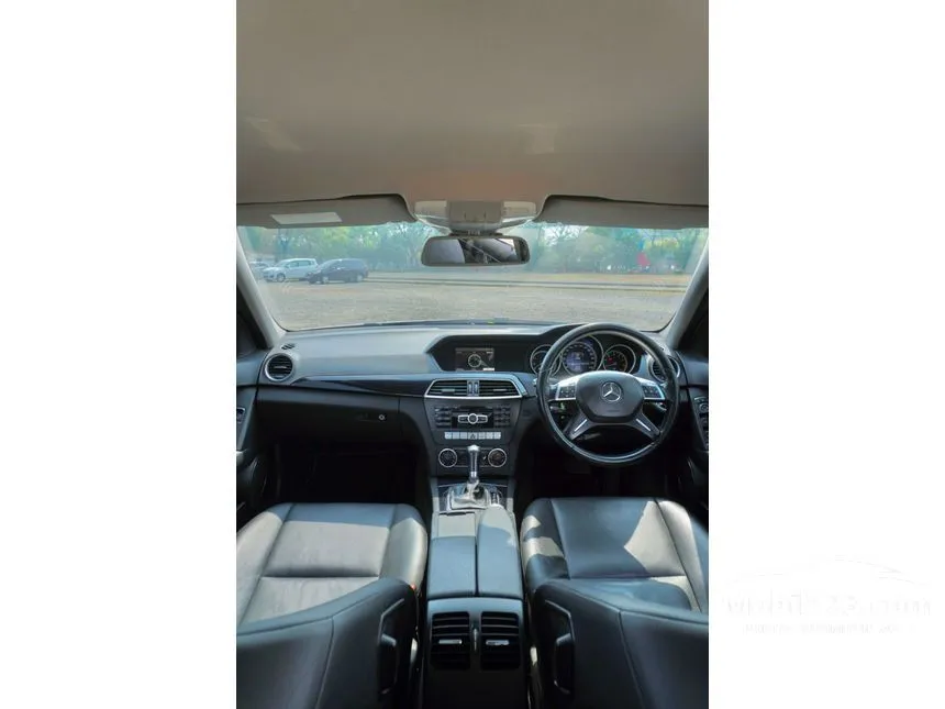 2013 Mercedes-Benz C200 CGI Sedan
