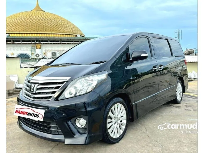 2013 Toyota Alphard SC MPV