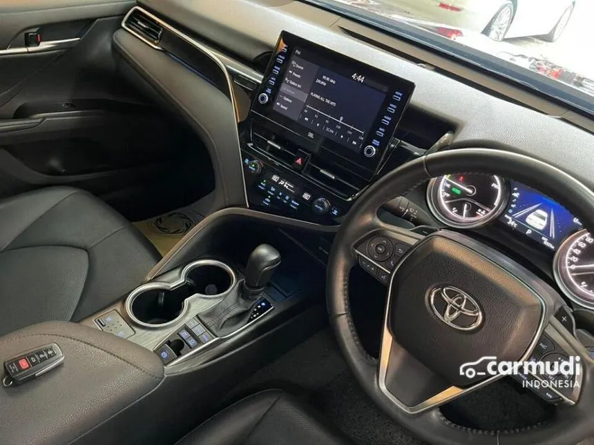 2021 Toyota Camry HV TSS 2 Sedan