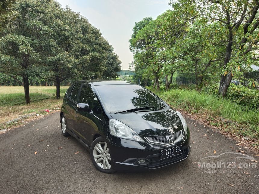  Jual  Mobil  Honda Jazz  2010  RS 1 5 di DKI Jakarta Automatic 