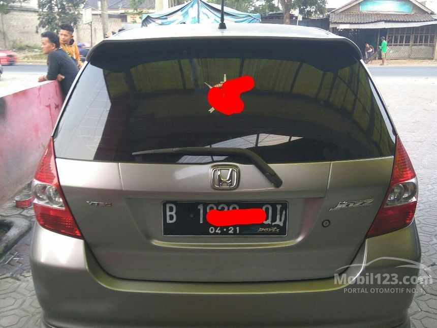 Jual Mobil  Honda Jazz  2006  VTEC  1 5 di Jawa Barat 