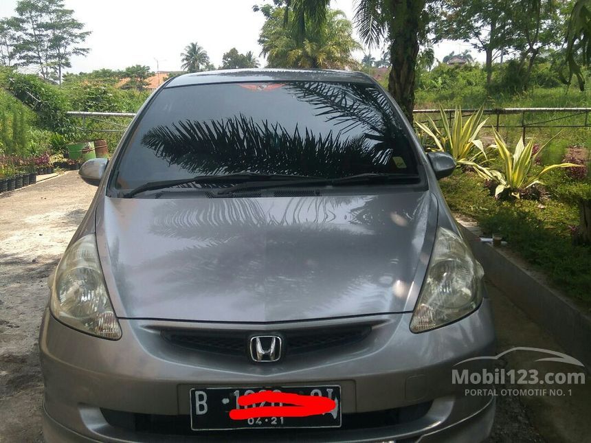 Jual Mobil  Honda Jazz  2006 VTEC  1  5 di Jawa Barat 