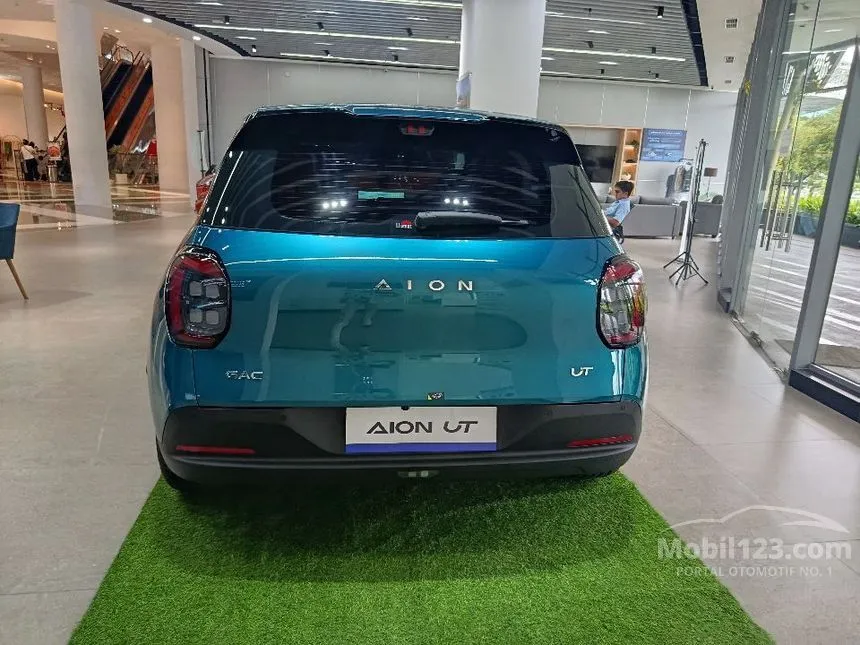 2026 GAC AION UT Premium Hatchback