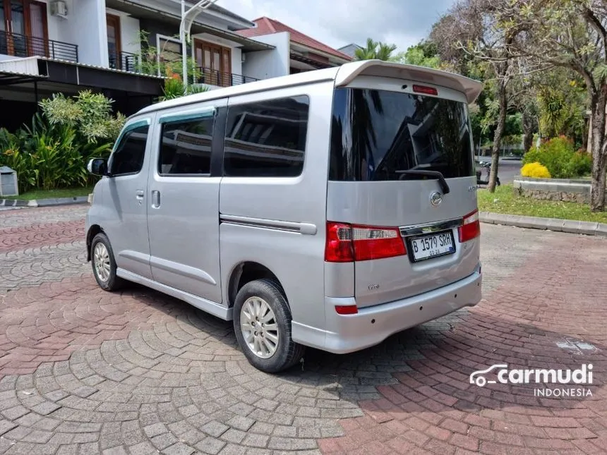 2012 Daihatsu Luxio X Wagon