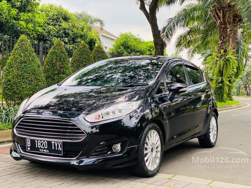  Jual  Mobil Ford  Fiesta  2014 EcoBoost  S 1 0 di Banten 