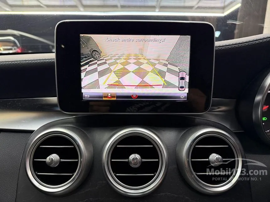 2018 Mercedes-Benz C300 AMG Line Sedan