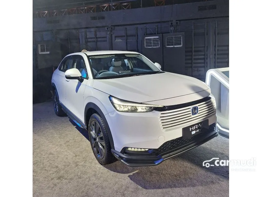 2025 Honda HR-V e:HEV SUV