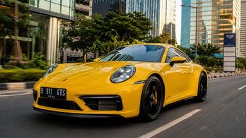 Fakta Penting dari ‘Porsche Kuning’: Mengenal Warna Racing Yellow yang Ikonik