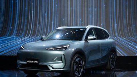 Komentar Para Pengunjung IIMS 2025 yang sudah Coba Mobil Listrik Geely EX5