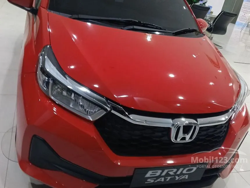Jual Mobil Honda Brio 2024 E Satya 1.2 di DKI Jakarta Automatic Hatchback Merah Rp 157.900.000