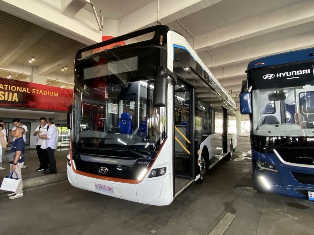 Bus Listrik Hyundai Siap Uji Coba di TransJakarta di Oktober 2025, Jarak Tempuh Tembus 300 Km Sekali Cas!